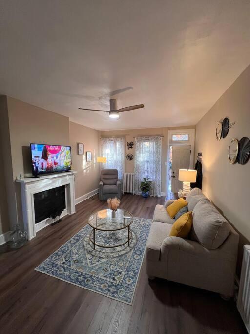 Cozy On The Hill Apartment วิลมิงตัน ภายนอก รูปภาพ
